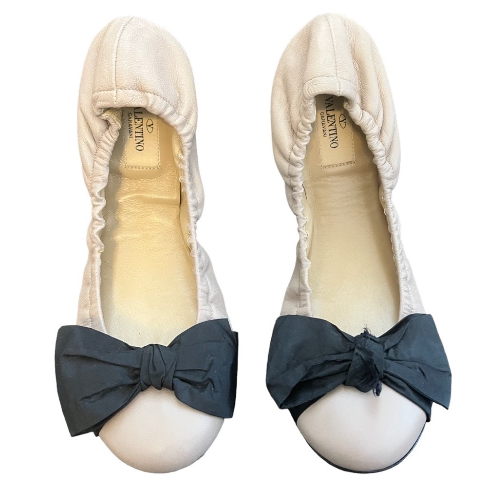 Valentino Garavani Ballerina Flats - Picture 1 of 11